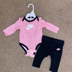 Nike Size 3 months Outfit